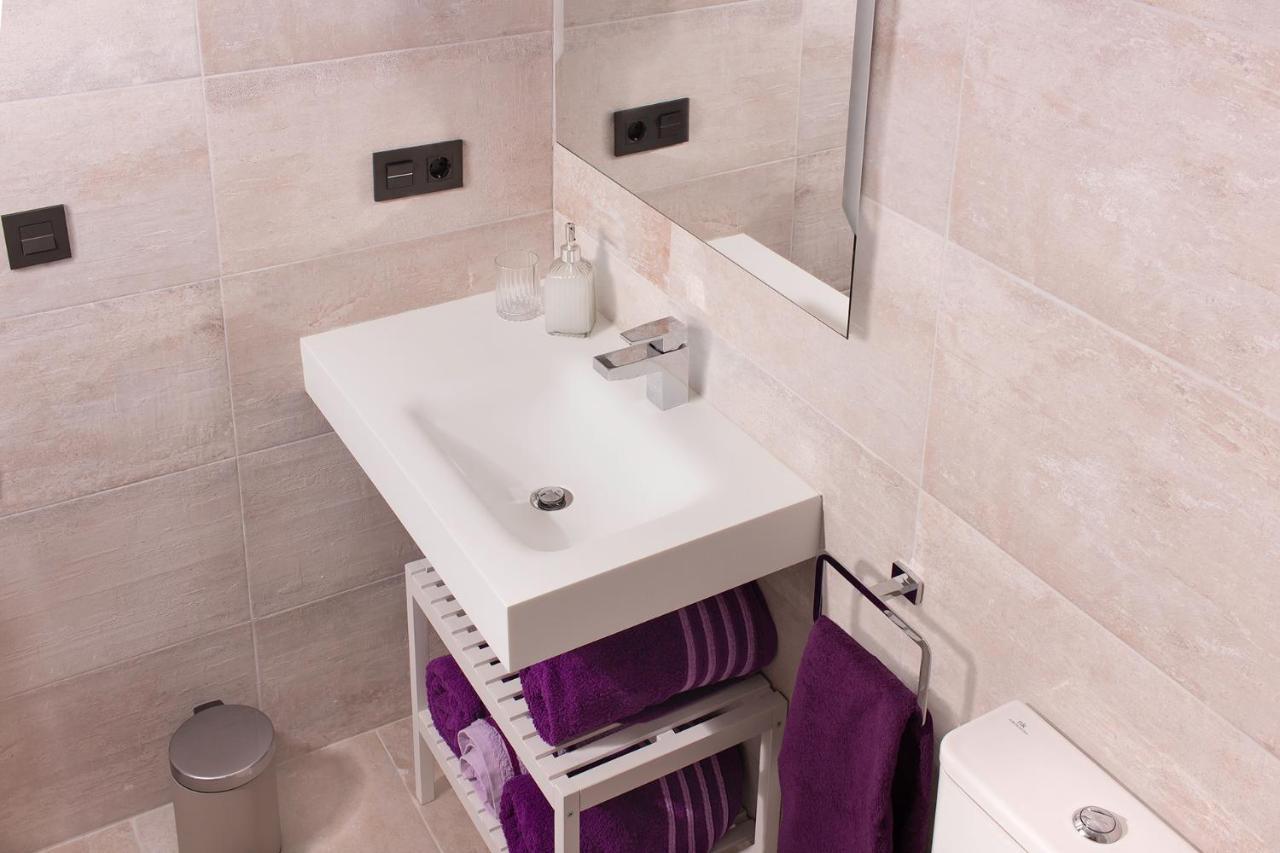 Apto. Maese Montanes. Centrico Con Piscina Privada Seville Luaran gambar