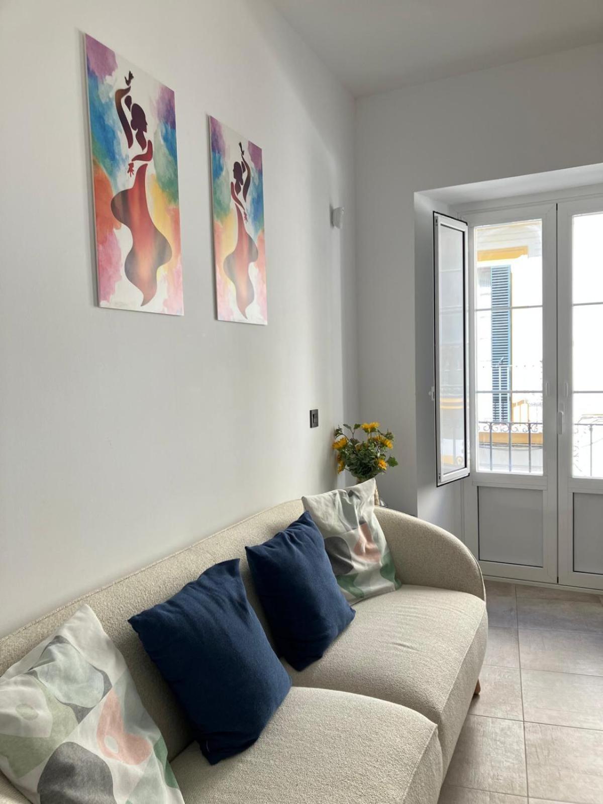 Apto. Maese Montanes. Centrico Con Piscina Privada Seville Luaran gambar